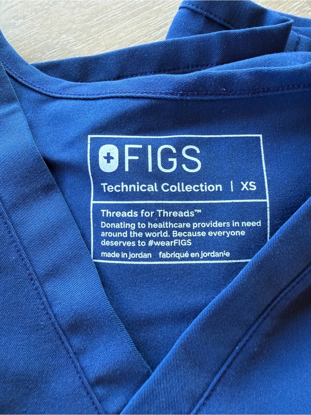 FIGS Women’s scrubs Sapphire XS/XSP - Picture 3 of 5